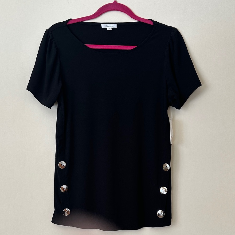 89th & Madison Black Short Sleeve Top with Silver Button Accents
